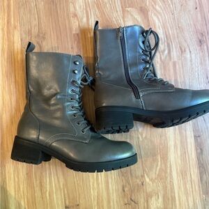 Gray Lace-Up combat Boots